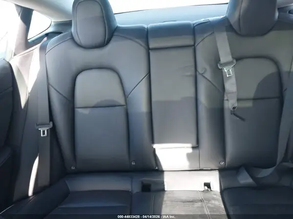 5YJ3E1EA1PF657391 2023 TESLA MODEL 3 - Image 8