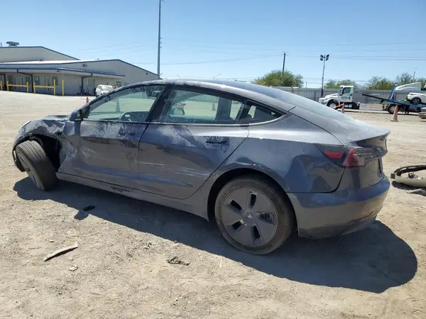 5YJ3E1EA1PF657696 2023 TESLA MODEL 3 - Image 2