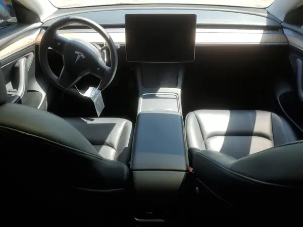 5YJ3E1EA1PF663577 2023 TESLA MODEL 3 - Image 8