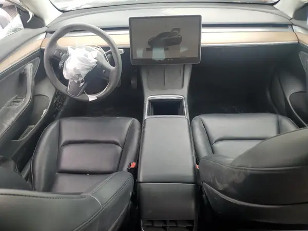 5YJ3E1EA1PF664633 2023 TESLA MODEL 3 - Image 8