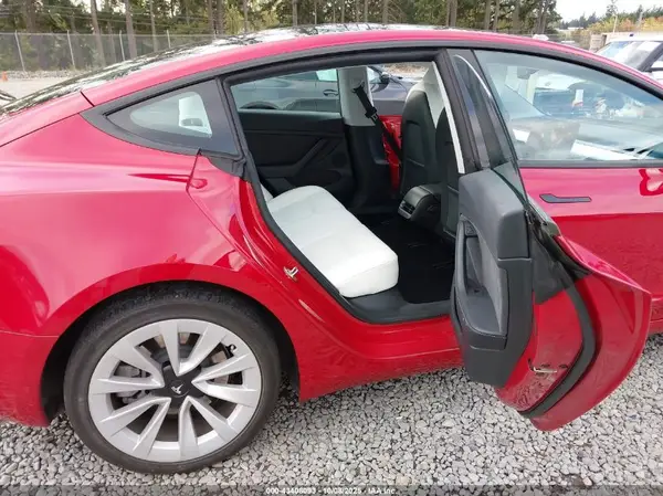 5YJ3E1EA1PF665426 2023 TESLA MODEL 3 - Image 8