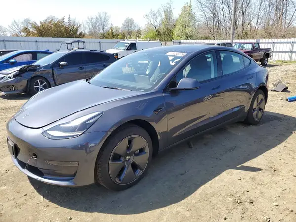 5YJ3E1EA1PF666253 2023 TESLA MODEL 3 - Image 1