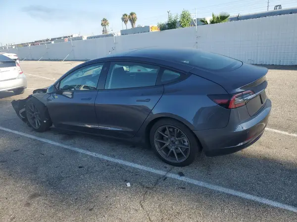 5YJ3E1EA1PF667287 2023 TESLA MODEL 3 - Image 2