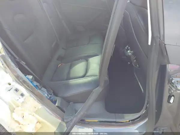 5YJ3E1EA1PF673669 2023 TESLA MODEL 3 - Image 8