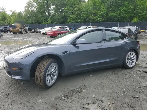 5YJ3E1EA1PF677883 2023 TESLA MODEL 3 - Image 1