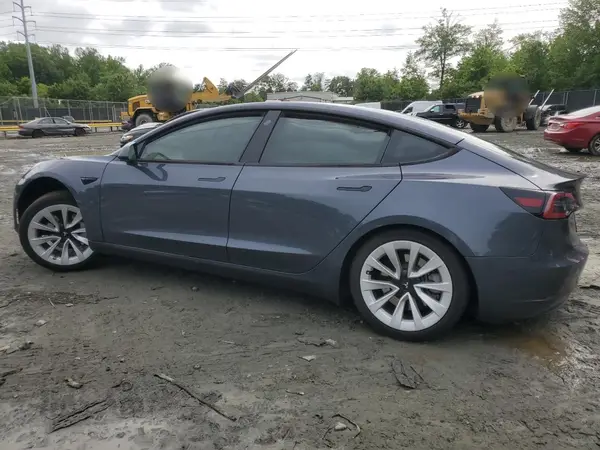5YJ3E1EA1PF677883 2023 TESLA MODEL 3 - Image 2