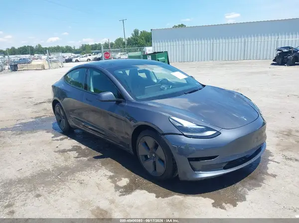 5YJ3E1EA1PF678001 2023 TESLA MODEL 3 - Image 1