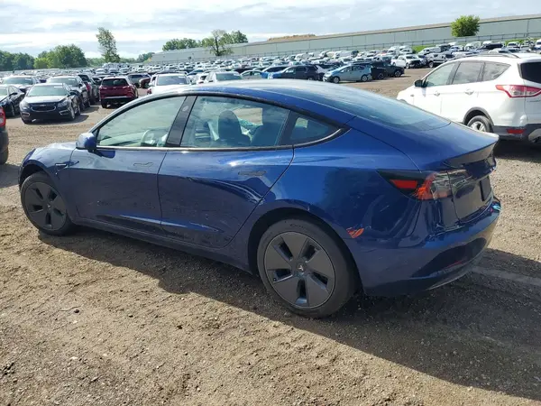 5YJ3E1EA1PF678743 2023 TESLA MODEL 3 - Image 2