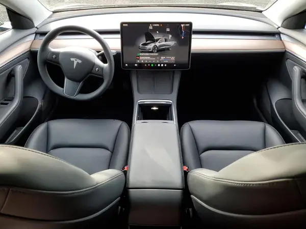 5YJ3E1EA1PF679696 2023 TESLA MODEL 3 - Image 8