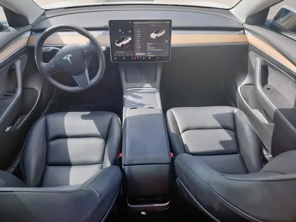 5YJ3E1EA1PF679892 2023 TESLA MODEL 3 - Image 8