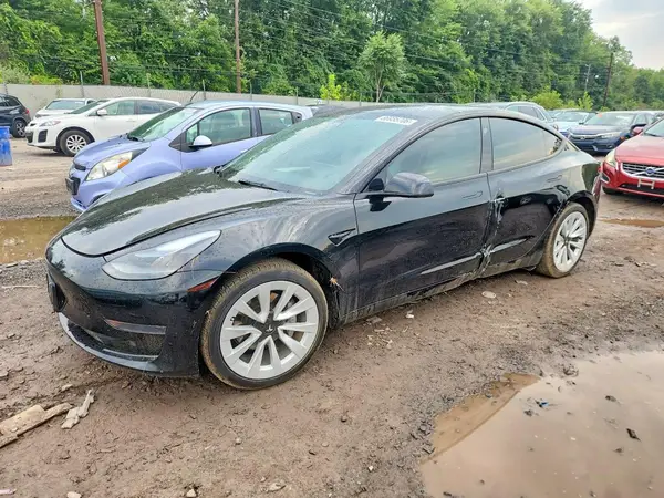 5YJ3E1EA1PF680833 2023 TESLA MODEL 3 - Image 1