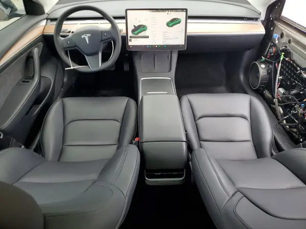 5YJ3E1EA1PF681013 2023 TESLA MODEL 3 - Image 8