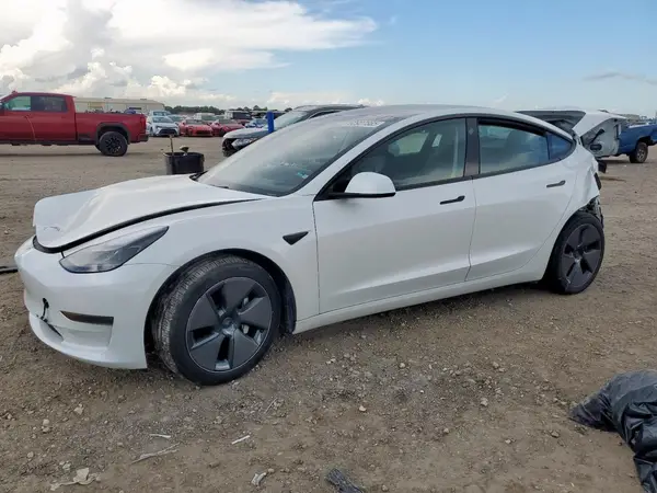 5YJ3E1EA1PF681268 2023 TESLA MODEL 3 - Image 1