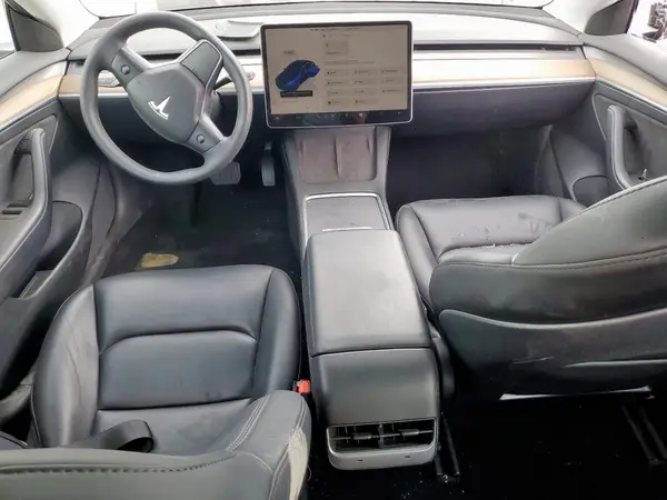5YJ3E1EA1PF681268 2023 TESLA MODEL 3 - Image 8