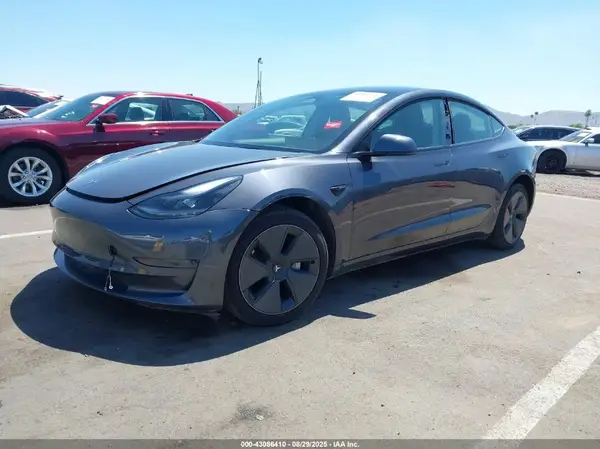 5YJ3E1EA1PF682940 2023 TESLA MODEL 3 - Image 2