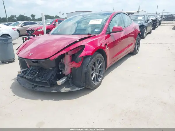 5YJ3E1EA1PF685529 2023 TESLA MODEL 3 - Image 2