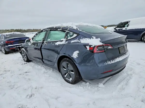 5YJ3E1EA1PF689757 2023 TESLA MODEL 3 - Image 2