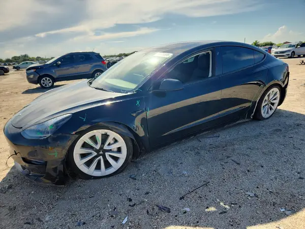 5YJ3E1EA1PF693565 2023 TESLA MODEL 3 - Image 1