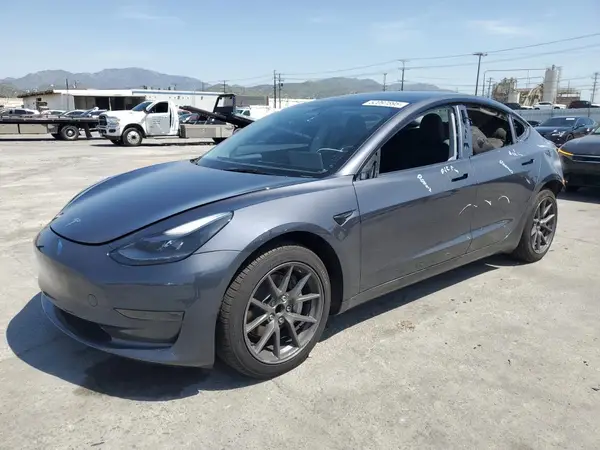 5YJ3E1EA1PF694473 2023 TESLA MODEL 3 - Image 1