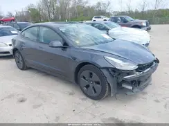 5YJ3E1EA1PF694800 2023 TESLA MODEL 3