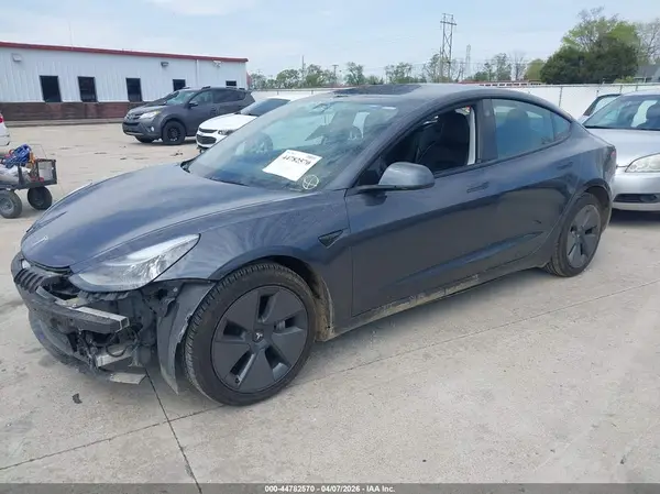 5YJ3E1EA1PF694800 2023 TESLA MODEL 3 - Image 2