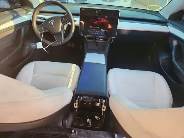 5YJ3E1EA1PF696563 2023 TESLA MODEL 3 - Image 8