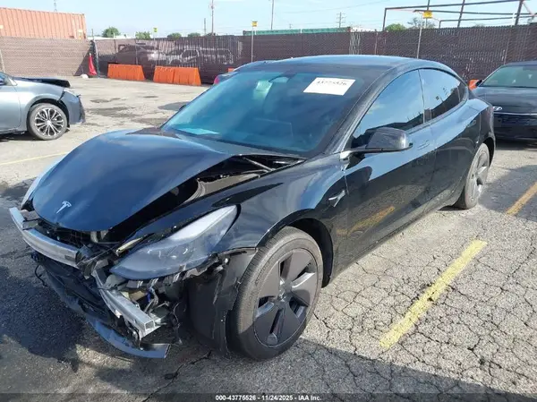 5YJ3E1EA1PF696837 2023 TESLA MODEL 3 - Image 2