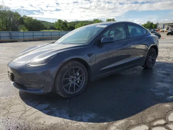 5YJ3E1EA1PF697292 2023 TESLA MODEL 3 - Image 1
