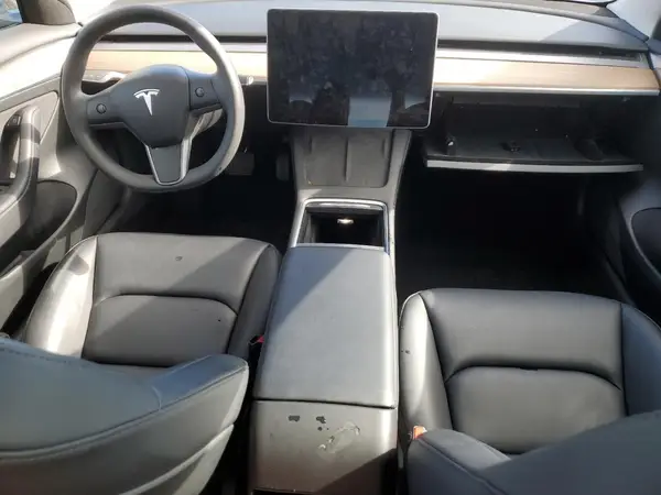 5YJ3E1EA1PF697292 2023 TESLA MODEL 3 - Image 8