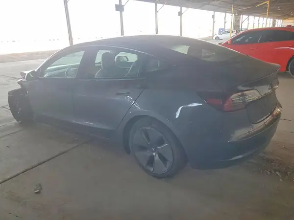 5YJ3E1EA1PF697695 2023 TESLA MODEL 3 - Image 2