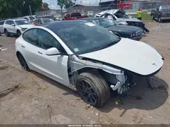 5YJ3E1EA1PF699446 2023 TESLA MODEL 3
