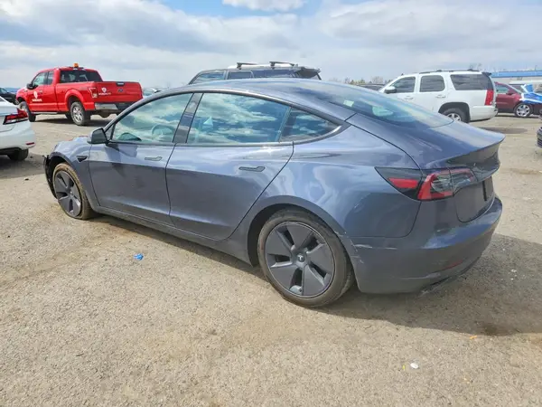 5YJ3E1EA1PF700790 2023 TESLA MODEL 3 - Image 2
