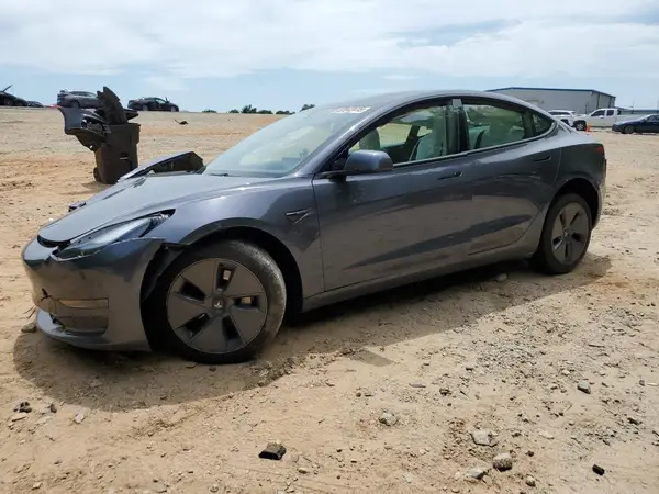 5YJ3E1EA1PF704922 2023 TESLA MODEL 3 - Image 1
