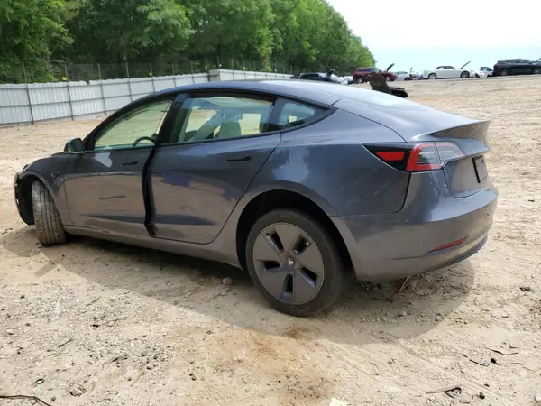 5YJ3E1EA1PF704922 2023 TESLA MODEL 3 - Image 2