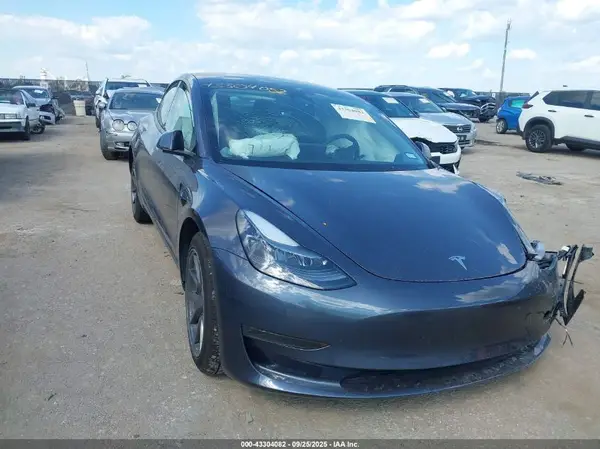 5YJ3E1EA1PF706315 2023 TESLA MODEL 3 - Image 1