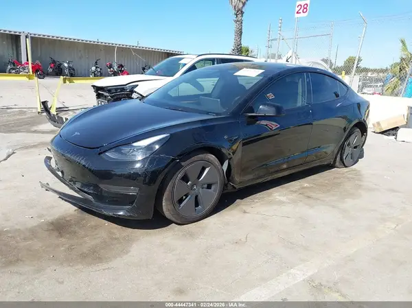 5YJ3E1EA1PF706508 2023 TESLA MODEL 3 - Image 2