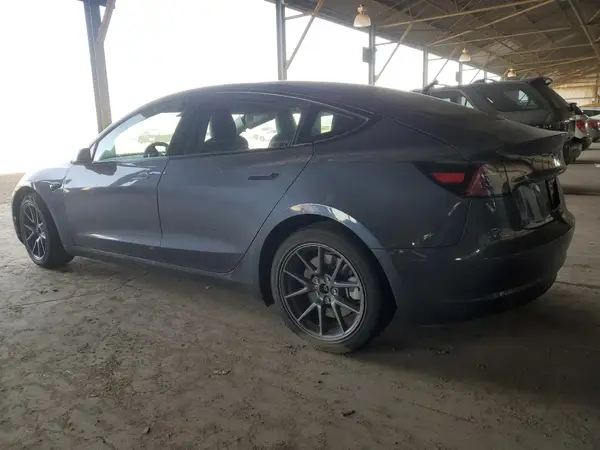 5YJ3E1EA1PF710459 2023 TESLA MODEL 3 - Image 2