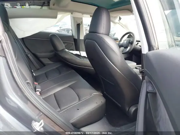 5YJ3E1EA1PF716004 2023 TESLA MODEL 3 - Image 8