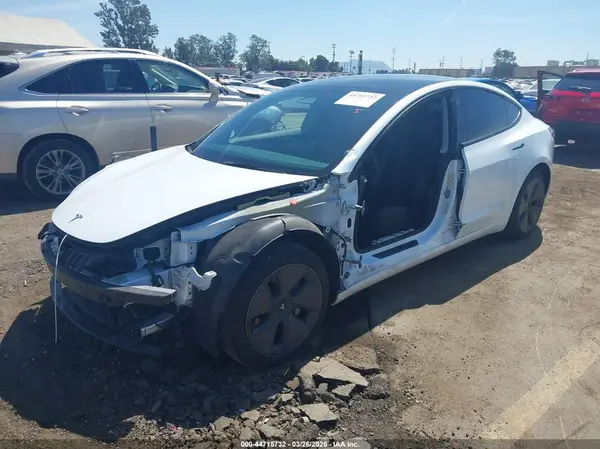 5YJ3E1EA1PF716309 2023 TESLA MODEL 3 - Image 2