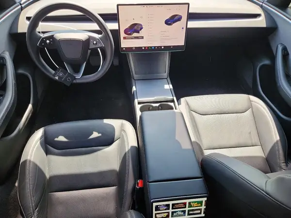 5YJ3E1EA1RF718483 2024 TESLA MODEL 3 - Image 8