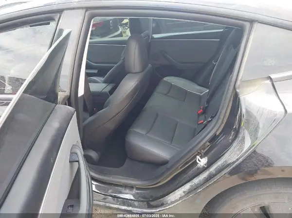 5YJ3E1EA1RF718841 2024 TESLA MODEL 3 - Image 8