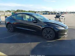 5YJ3E1EA1RF726941 2024 TESLA MODEL 3