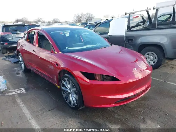 5YJ3E1EA1RF727331 2024 TESLA MODEL 3 - Image 1
