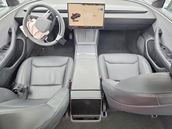 5YJ3E1EA1RF730343 2024 TESLA MODEL 3 - Image 8
