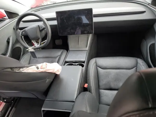 5YJ3E1EA1RF731816 2024 TESLA MODEL 3 - Image 8
