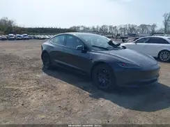 5YJ3E1EA1RF735719 2024 TESLA MODEL 3