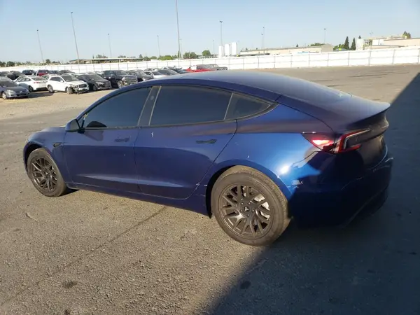 5YJ3E1EA1RF737874 2024 TESLA MODEL 3 - Image 2