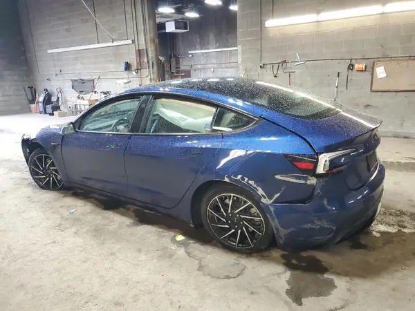 5YJ3E1EA1RF738006 2024 TESLA MODEL 3 - Image 2