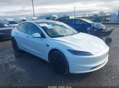 5YJ3E1EA1RF739043 2024 TESLA MODEL 3