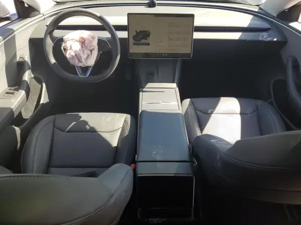 5YJ3E1EA1RF739916 2024 TESLA MODEL 3 - Image 8